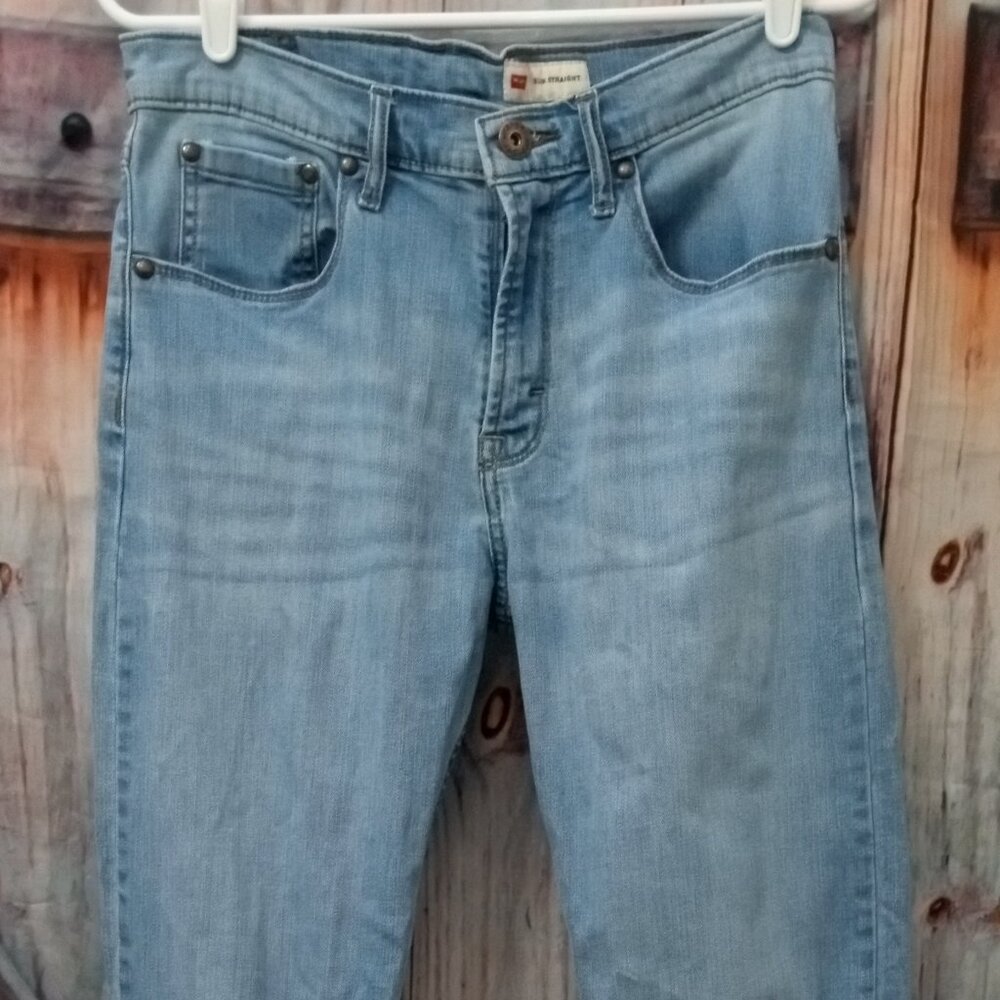 Wrangler Slim Straight Blue Jeans Tag 32/30 (Actual 30/29)